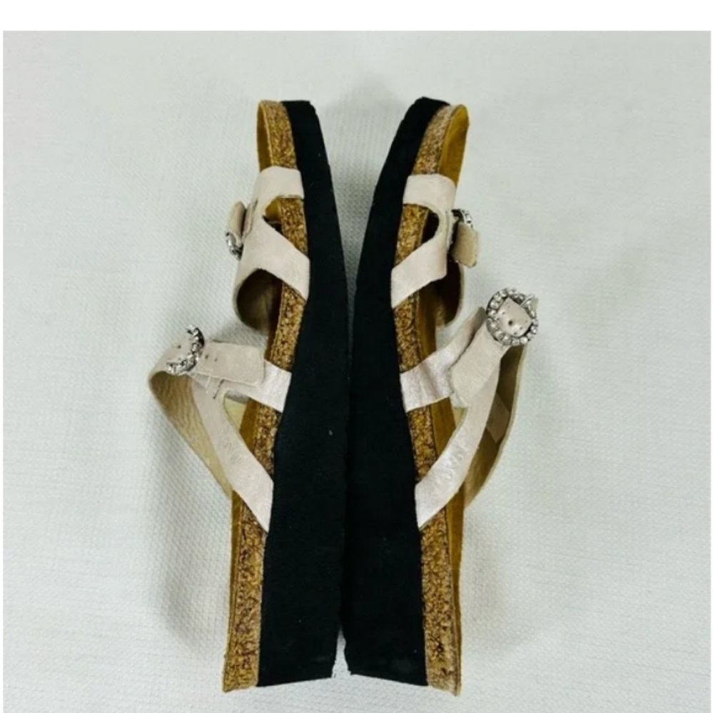 Naot Kate Leather Slip on Sandals Size 7 - Picture 3 of 7